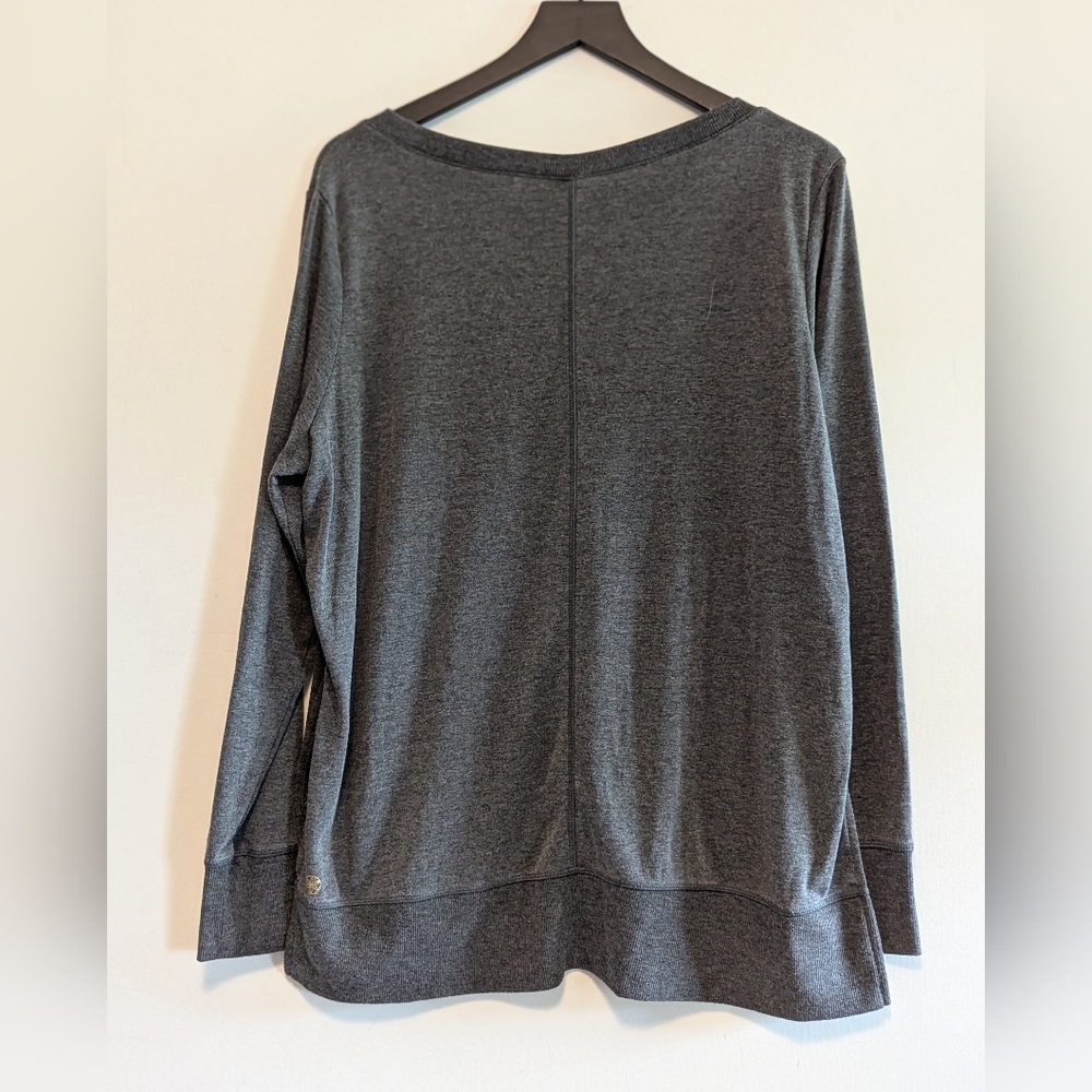 GAIAM Gray Mandala Print Women's Top Shirt Soft Comfy XL  Great Used Cond Yoga - Picture 4 of 5